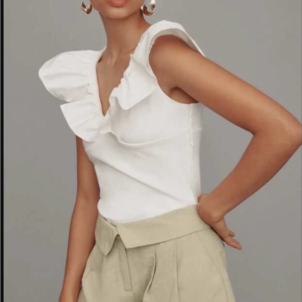 Elegant White Knit Ruffle Top